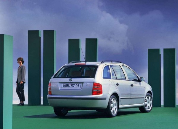 10nej skoda fabia combi 06 800 600